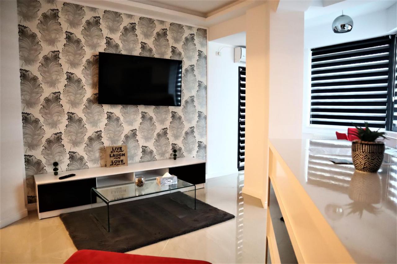 Thomas Luxury Apartment Năvodari Esterno foto