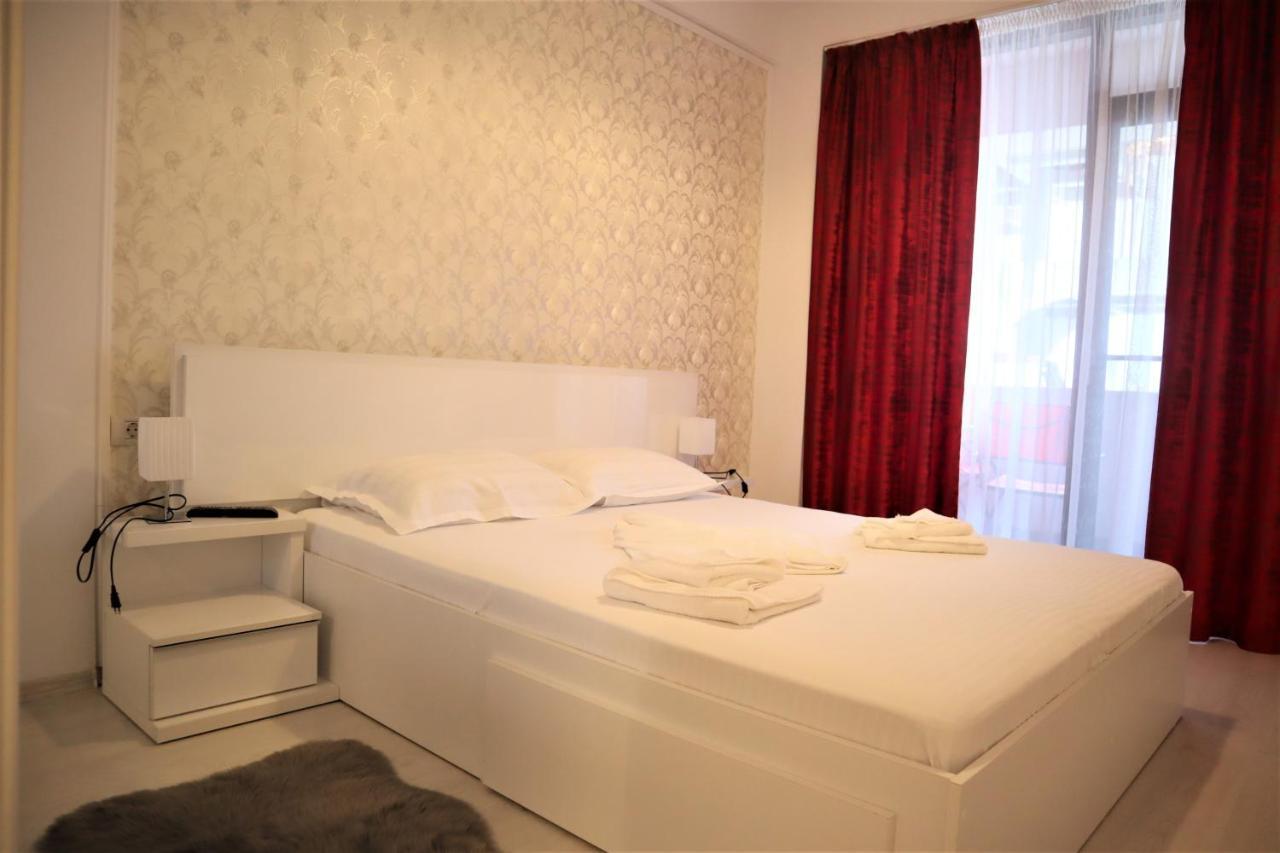 Thomas Luxury Apartment Năvodari Esterno foto