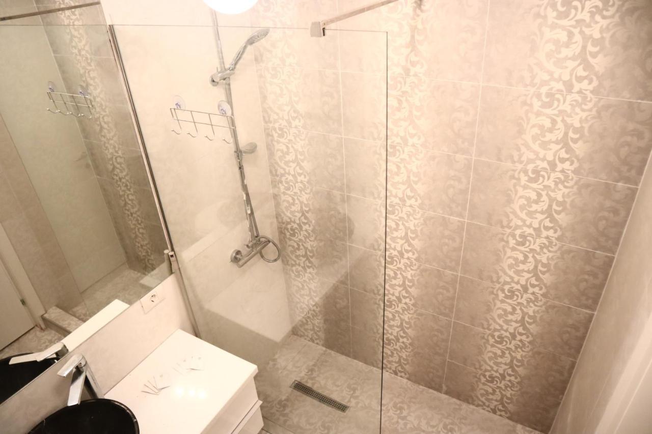 Thomas Luxury Apartment Năvodari Esterno foto