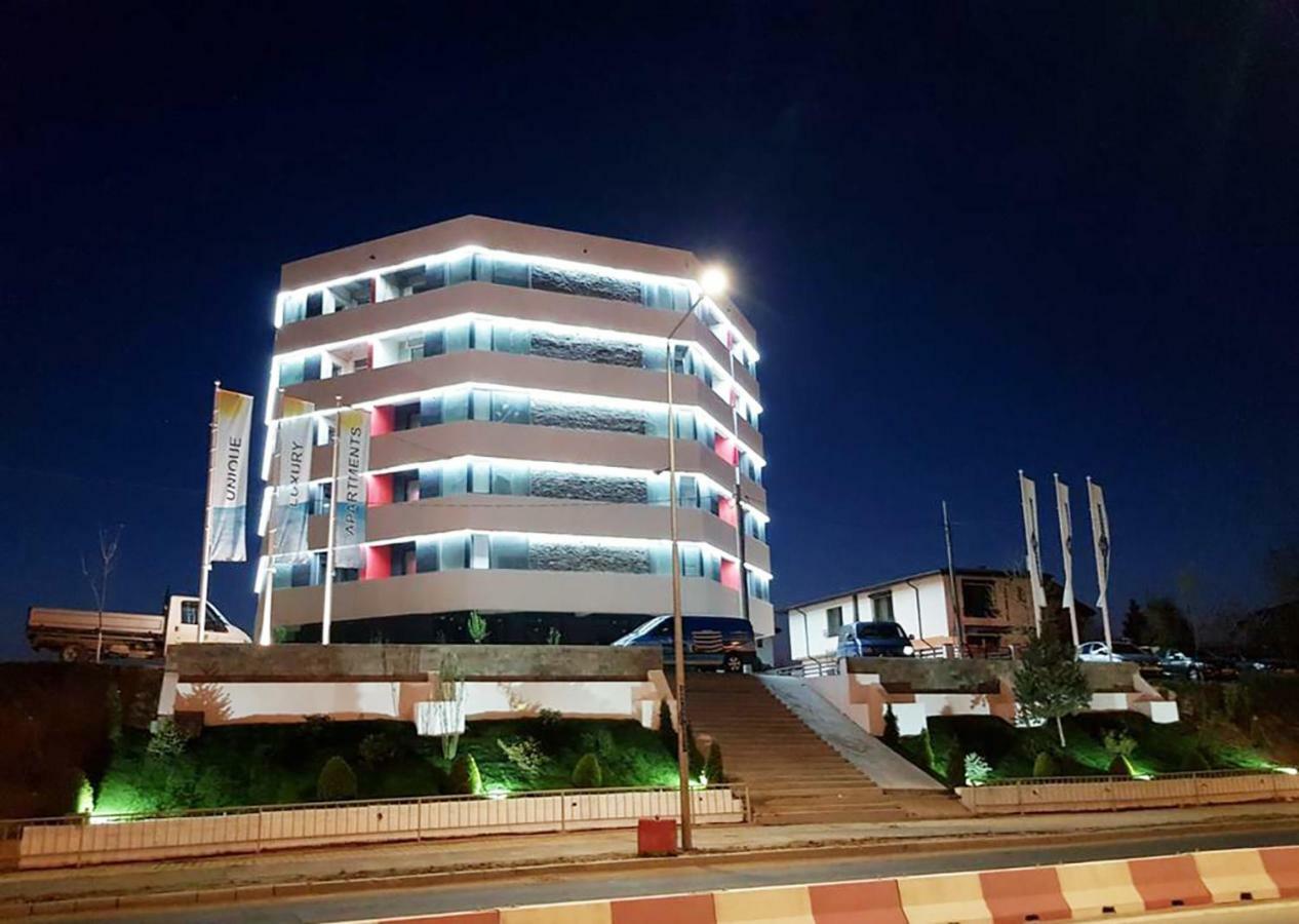 Thomas Luxury Apartment Năvodari Esterno foto